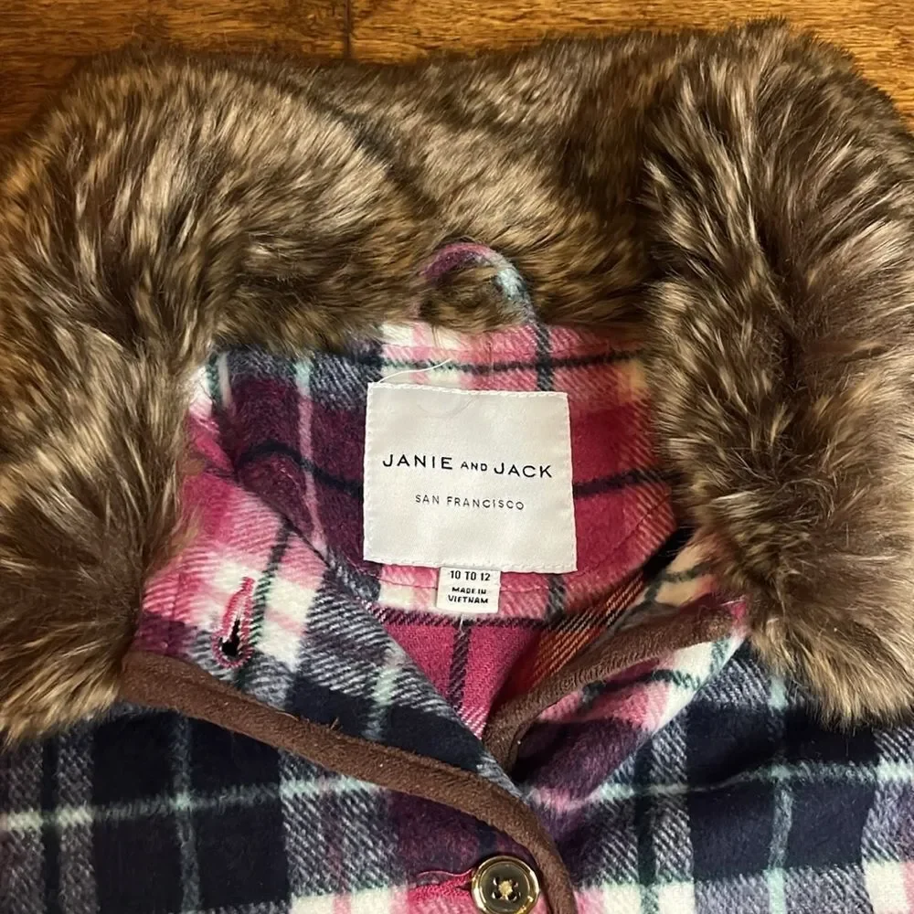 Janie and Jack Faux Fur Collar Pink and Black Plaid Cape, size 10/12